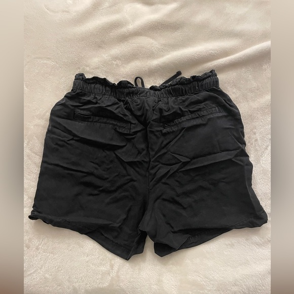 Sanctuary - Women’s Size S Soft Paper Bag Black Pull On Shorts - Picture 4 of 4